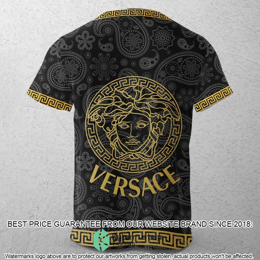 versace kings are born in april paisley t shirt 2 865